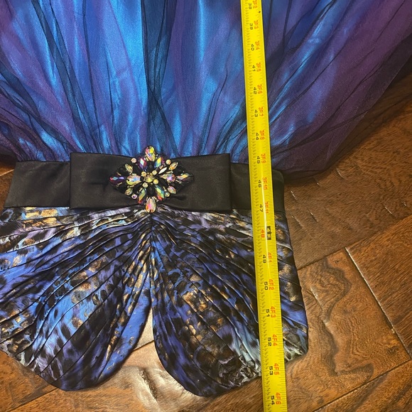 Night Moves Dresses - Brand Prom Dresses - Picture 4 of 16